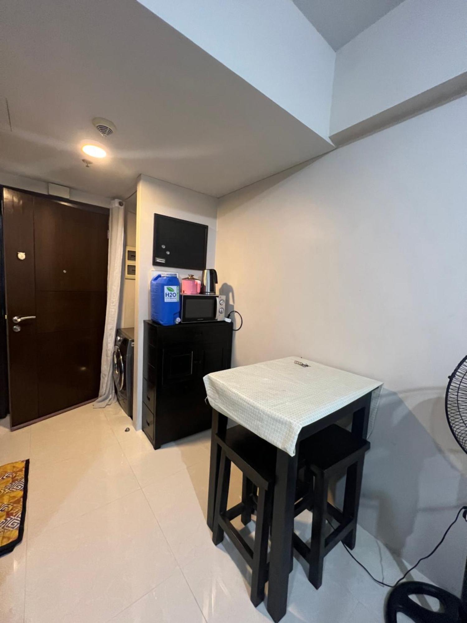 One Palmtree Villas Airport Condo Pasay Kültér fotó